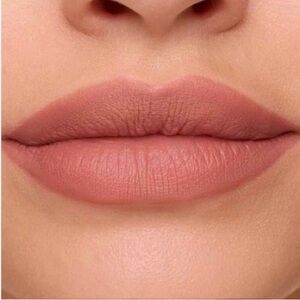 Maybelline (Seductress) Matte Lipstick - Warm Pink